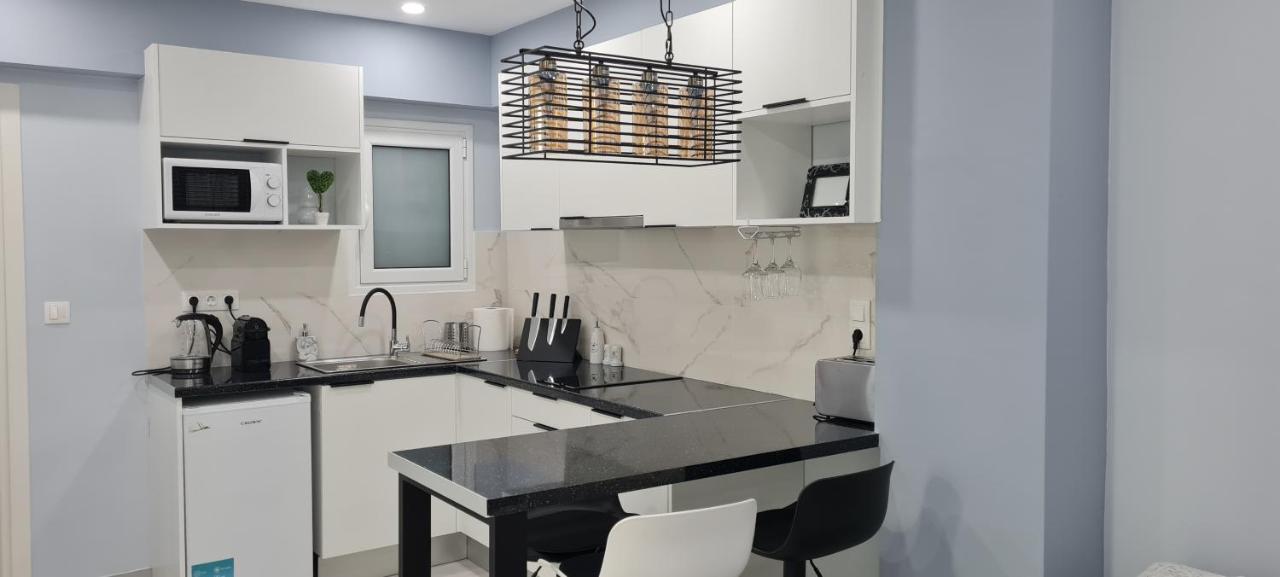 Cozy Apartment With Garden Near Town Center, Fully Renovated. Athen Exterior foto