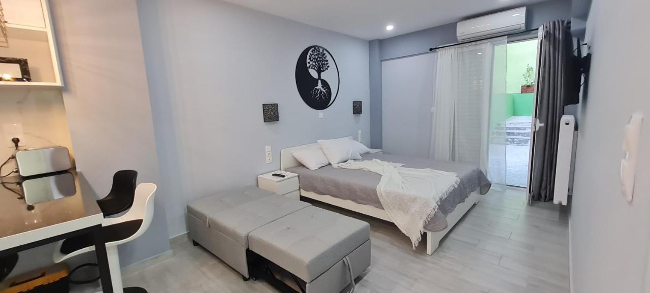 Cozy Apartment With Garden Near Town Center, Fully Renovated. Athen Exterior foto